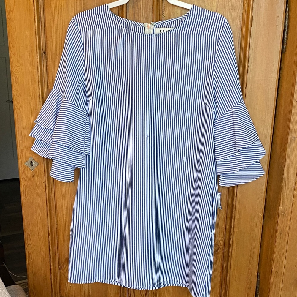 DO+BE Women’s Blue/White Pin Striped 3/4 Bell Sleeve Mini Dress. Size M - Picture 1 of 7